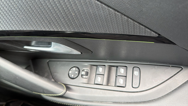 Peugeot 208 1.5 BlueHDi 100 GT 5dr Diesel Hatchback